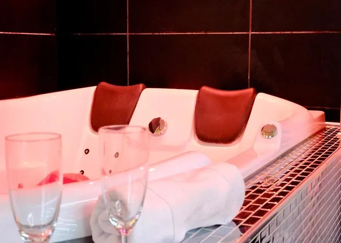 Centre - Welcome To *